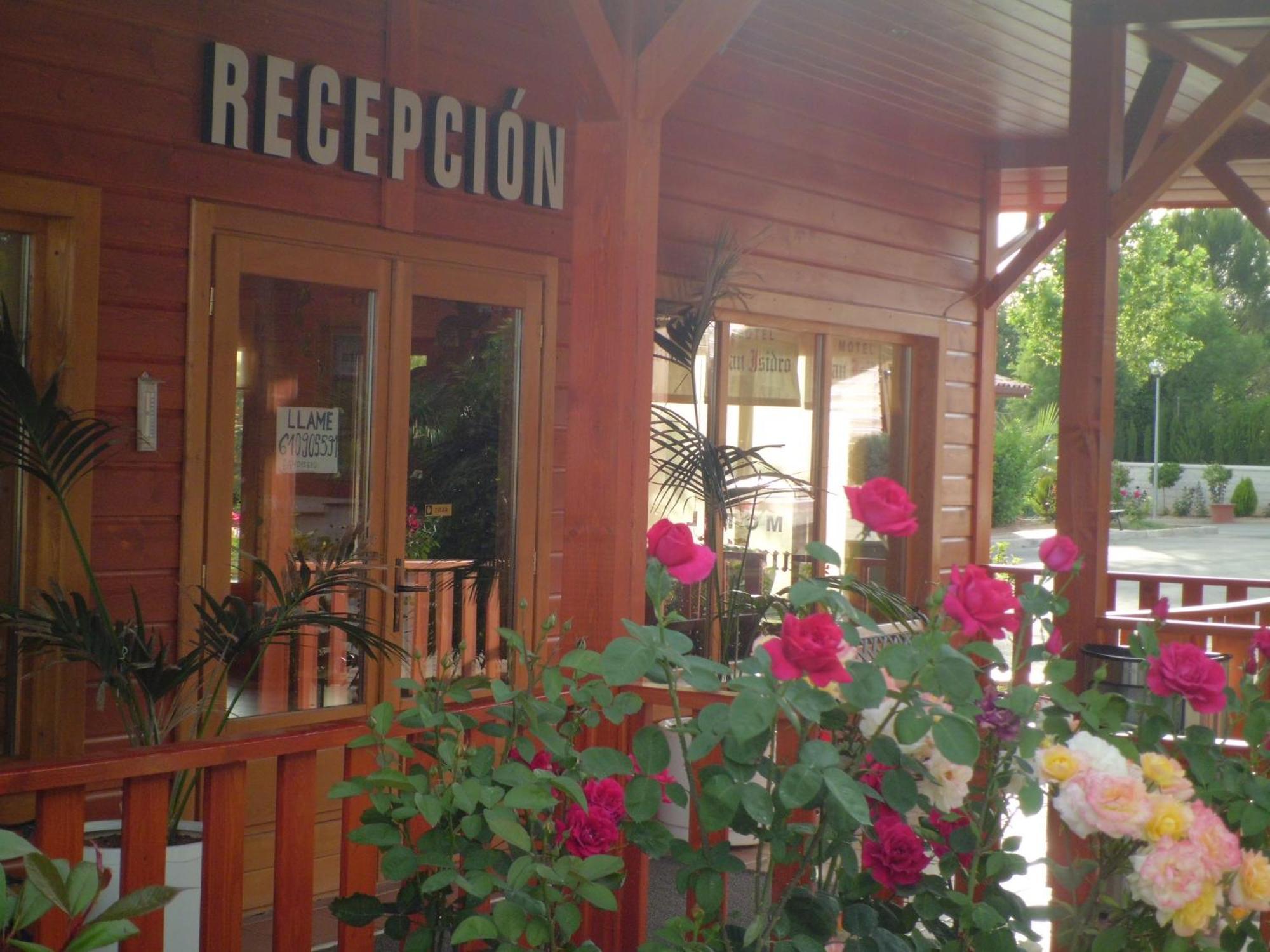 Motel San Isidro Villarrubio Экстерьер фото