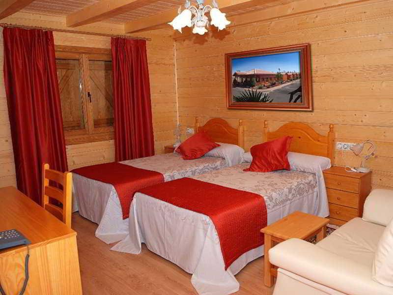 Motel San Isidro Villarrubio Экстерьер фото